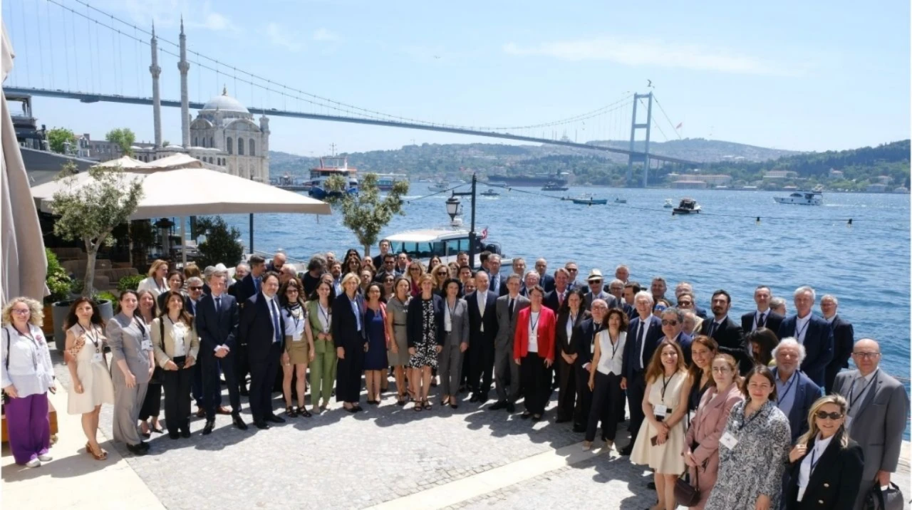 AXA Türkiye’den “Beyond Geopolitics” etkinliğinde sürdürülebilirlik vurgusu