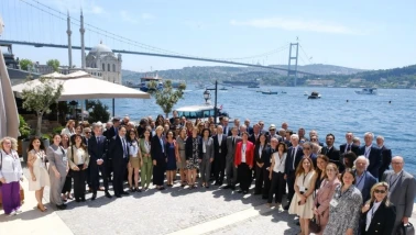 AXA Türkiye'den Beyond Geopolitics'te sürdürülebilirlik ve yatırım vurgusu