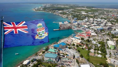 Cayman Adaları, 2025’te sigorta lisanslarında rekora koşuyor