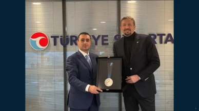 Avrupa ikinciliği madalyası Türkiye Sigorta’ya hediye edildi