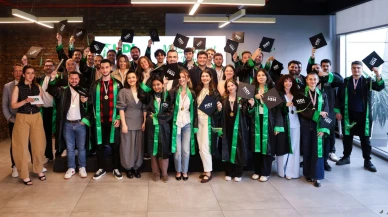 HDI Kampüs’te ikinci dönem mezunları sertifikalarını aldı