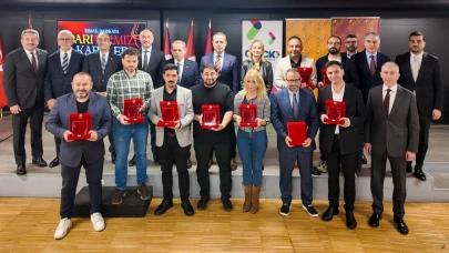 Sarı kırmızının en güçlü kareleri bu yıl da Quick Sigorta desteğiyle seçildi