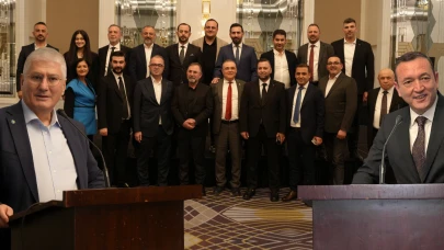 Adaylık açıklamalarının ardın ilk mesajlar PASAD iftarında