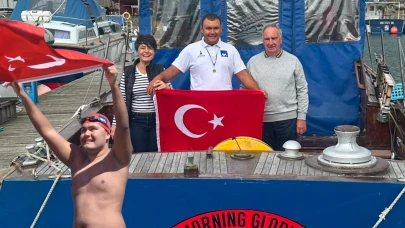 Tuna Tunca, Kuzey Kanalı’nı 15 saat 47 dakikada geçti