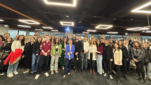 AgeSA, Gençleri IT liderliğine hazırlıyor