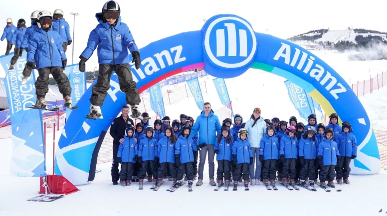 Allianz Türkiye kız çocuklarını kayak sporuyla tanıştırdı