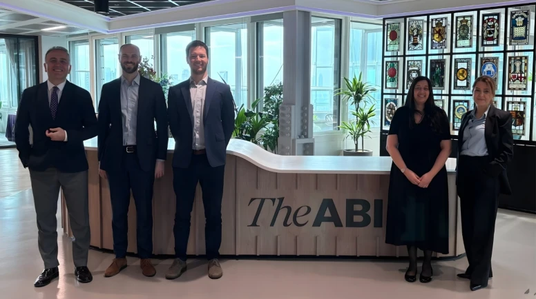 TSB heyeti Londra'da The A.B.I.'yi ziyaret etti