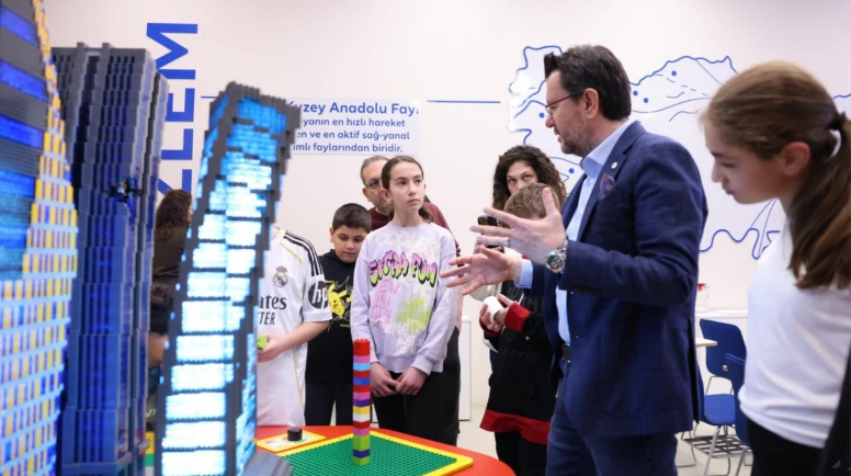 Allianz Teknik çocukları afetlere karşı bilinçlendiriyor