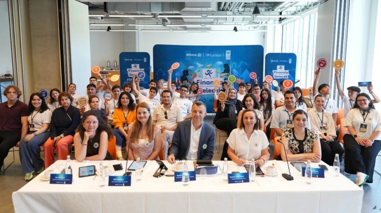 FinHack’te gençler finansal geleceğin çözümlerini tasarladı